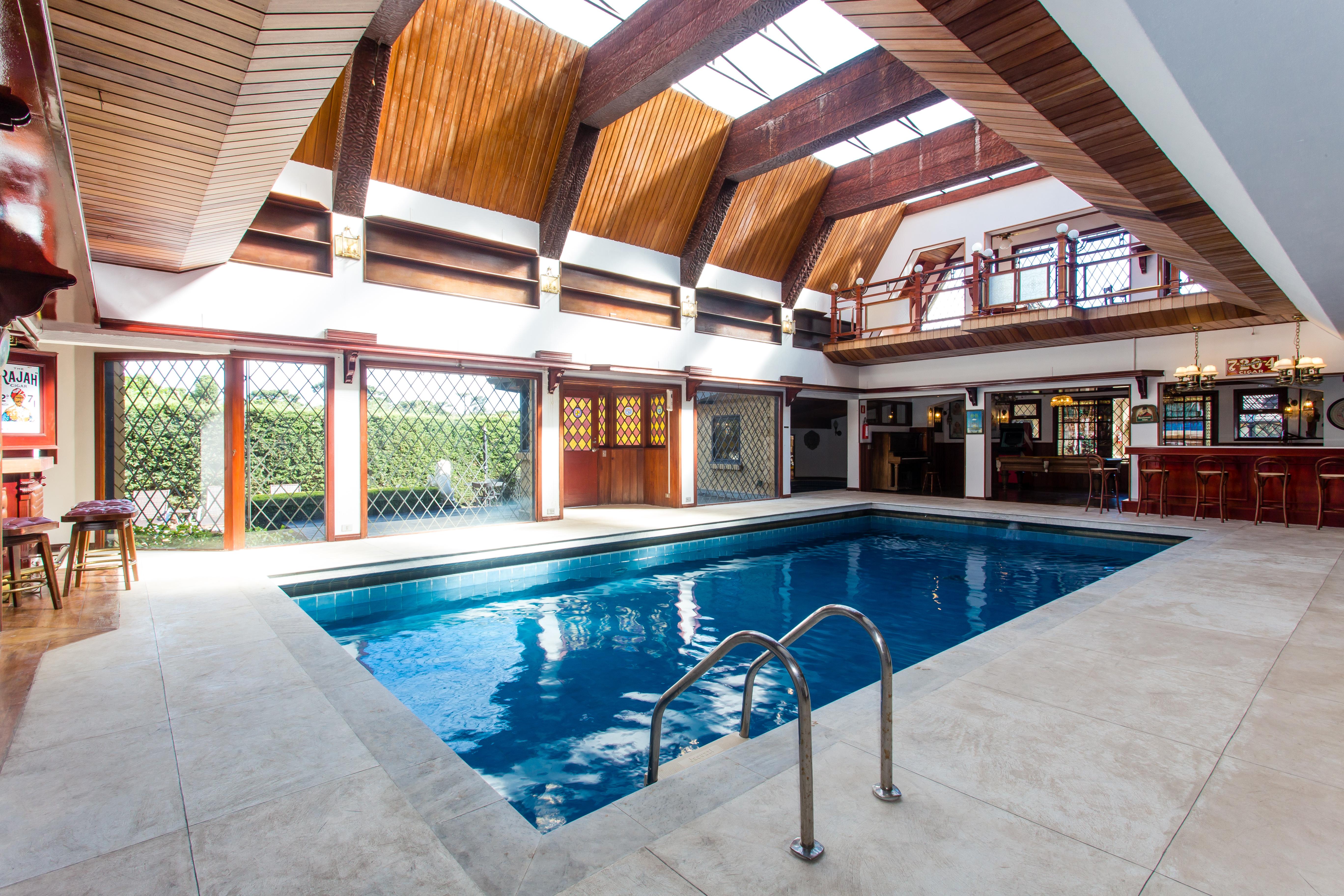 Hotel Castelo Nacional Inn Campos Do Jordao — Foto’s 2